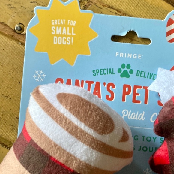 🎉❤️ HOST PICK❤️🎉BARKBOX DOG TOY SET🎄🐾🐶 HOLIDAY PLAID CHRISTMAS DOG TOYS NWT - Picture 5 of 6